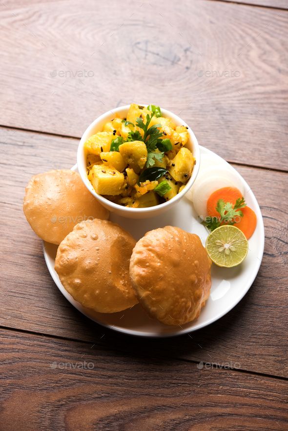 Bedmi Puri & Aloo Sabzi Steps
